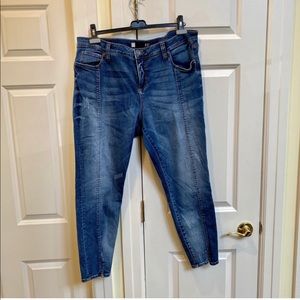 Kut From The Cloth ~ Ankle Skinny Jeans ~ Size 18W